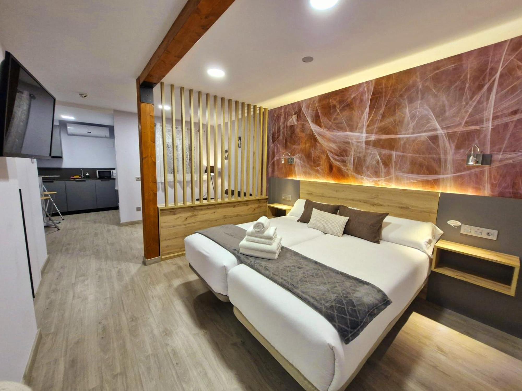 Feeling Home - Suites&Rooms 莱昂 外观 照片