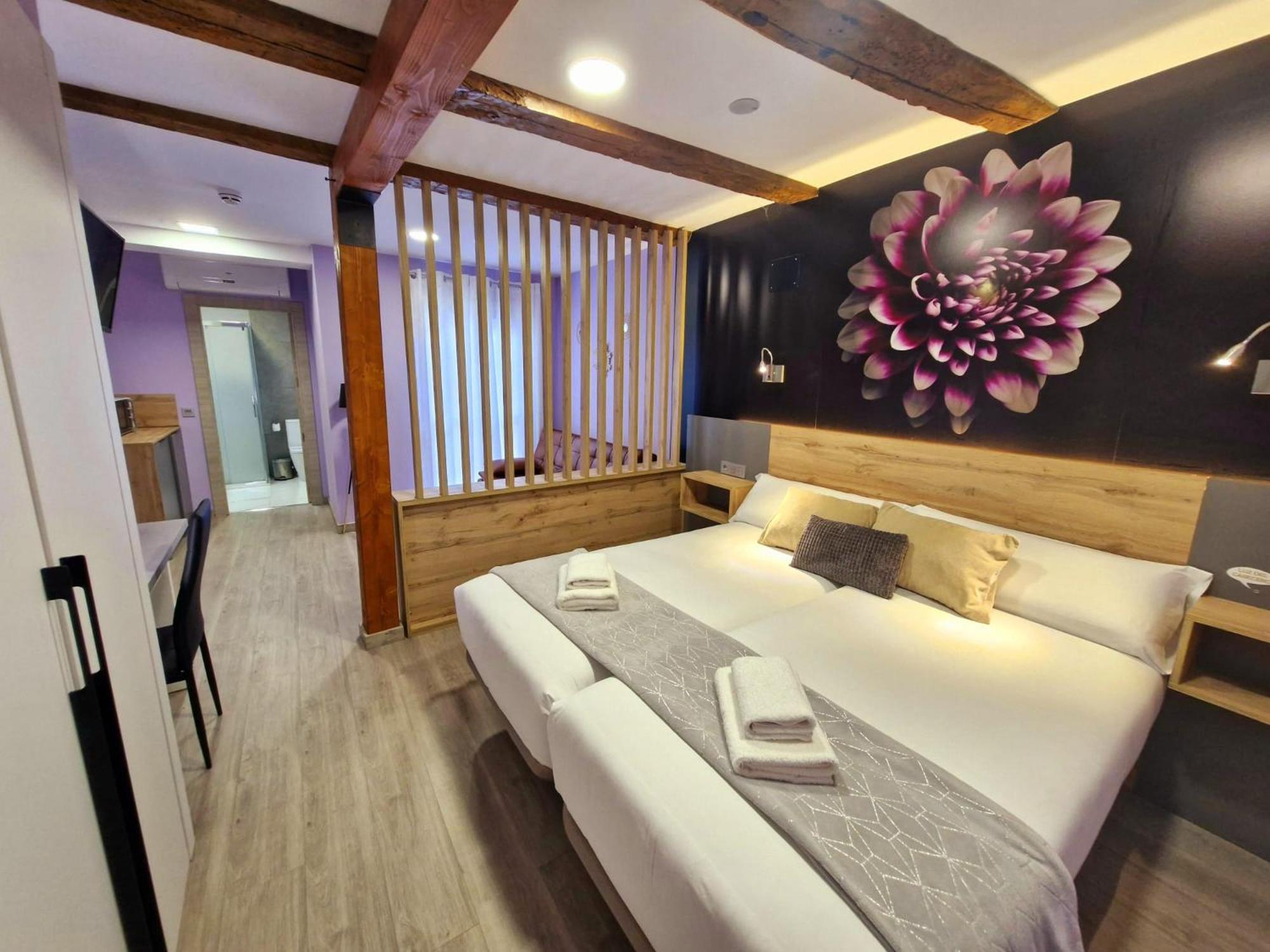 Feeling Home - Suites&Rooms 莱昂 外观 照片
