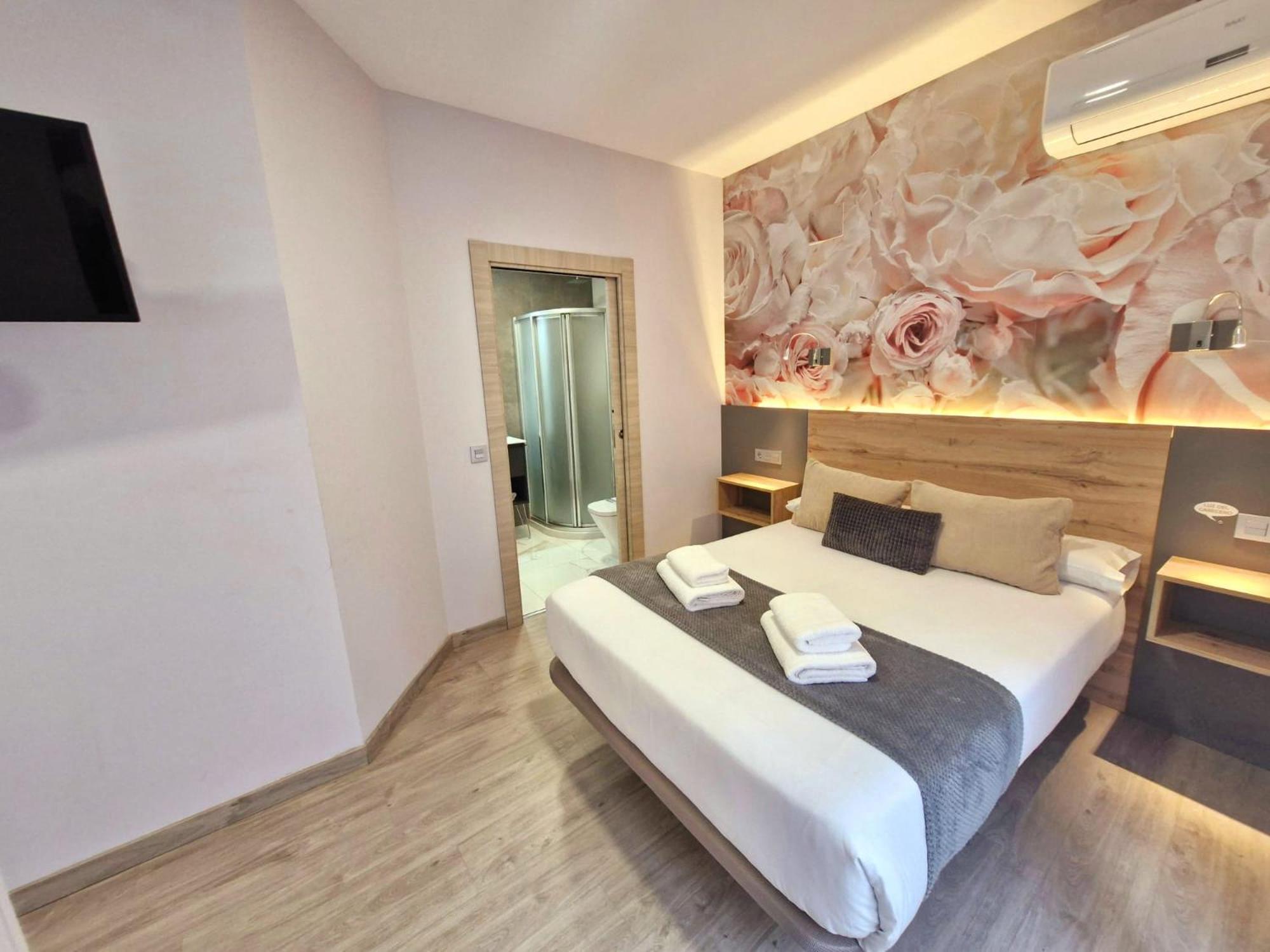 Feeling Home - Suites&Rooms 莱昂 外观 照片
